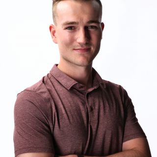 Aaron Brown headshot
