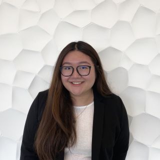 Emily Dang headshot