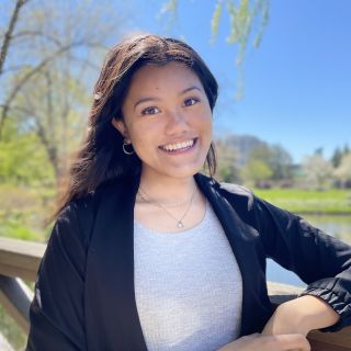 Maegan Segne headshot