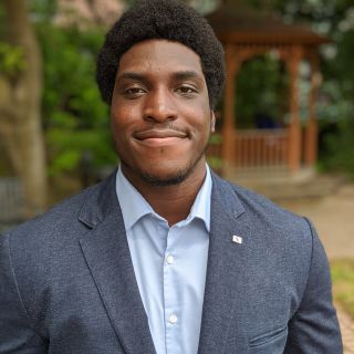 Maro Austin-Igbuku headshot