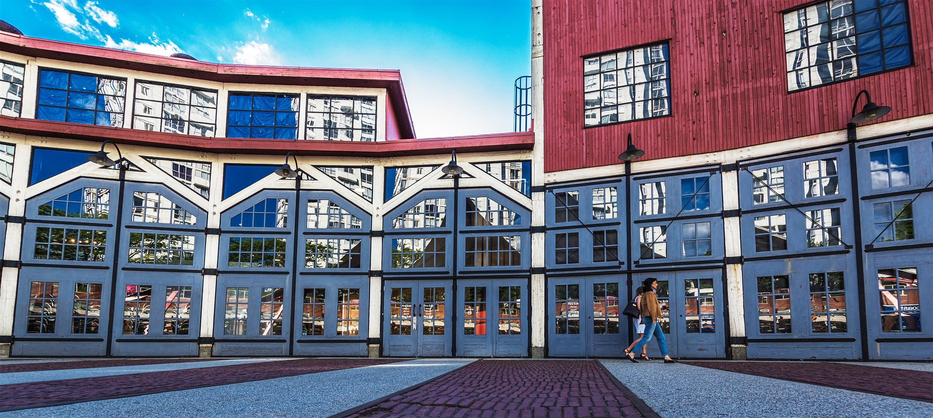 Vancouver Roundhouse Image: Vancouver Roundhouse Community Centre